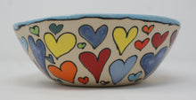 Załaduj obraz do przeglądarki galerii, Colourful hearts medium bowl