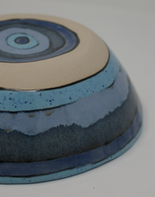 Load image into Gallery viewer, Beautiful small bowl with red fish