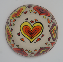 Load image into Gallery viewer, Sunny hearts bowl