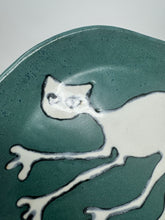 Load image into Gallery viewer, The White Cat Plate

