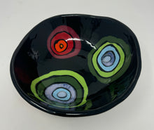Load image into Gallery viewer, Black Mighty Bowl
