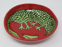 Załaduj obraz do przeglądarki galerii, The one and only - Mighty Dragon Bowl
