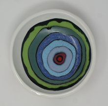 Załaduj obraz do przeglądarki galerii, Beautiful Colourful Porcelain Bowl
