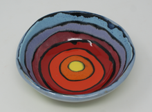 Załaduj obraz do przeglądarki galerii, Beautiful Colourful Bowl
