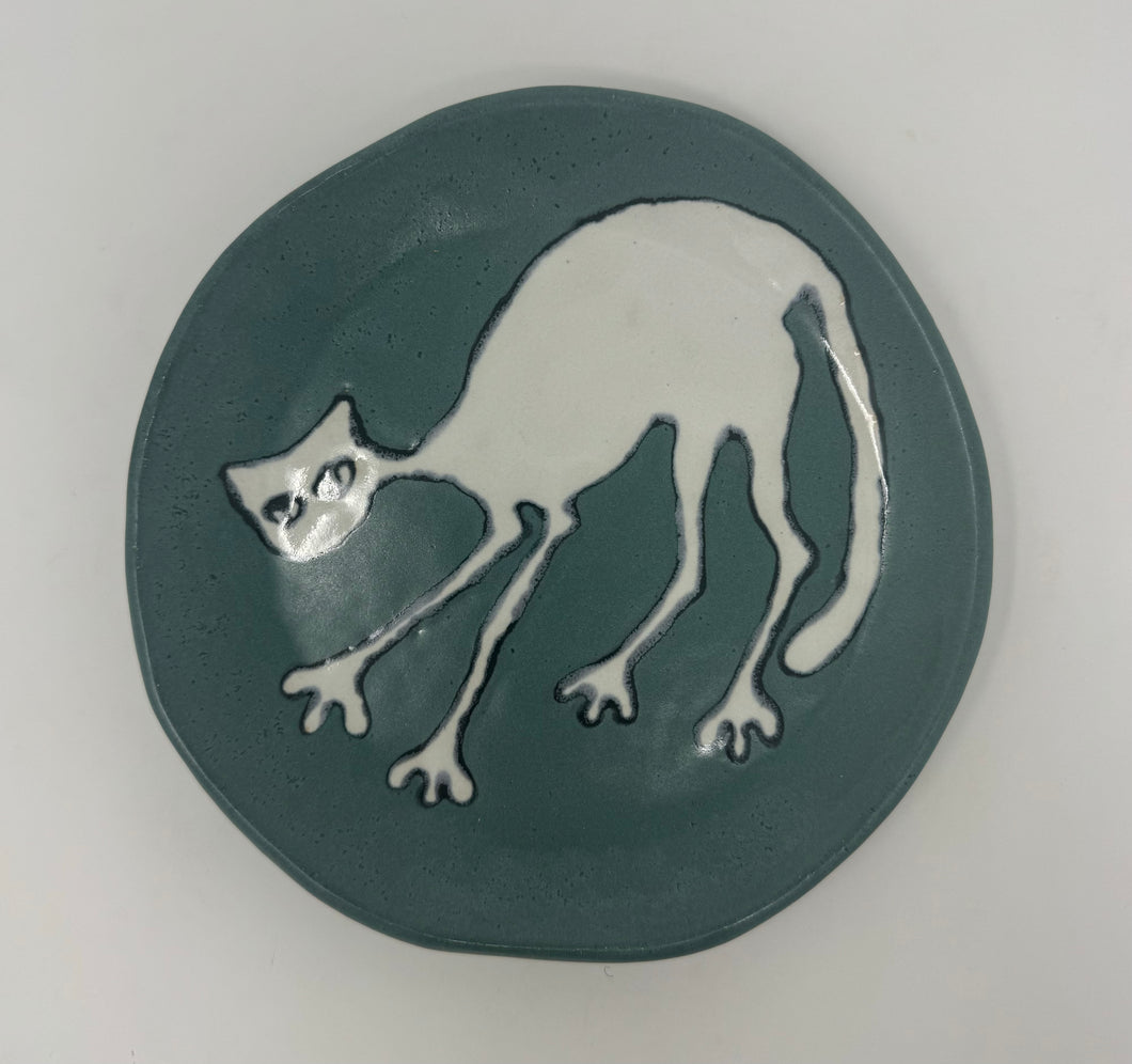 The White Cat Plate