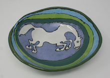 Load image into Gallery viewer, Amazing White Horse Bowl
