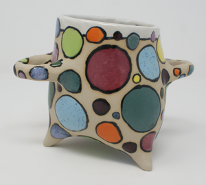 Mighty dotted tripod mug