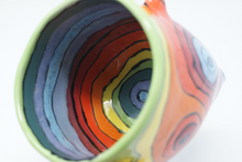 Załaduj obraz do przeglądarki galerii, Colour madness massive mug
