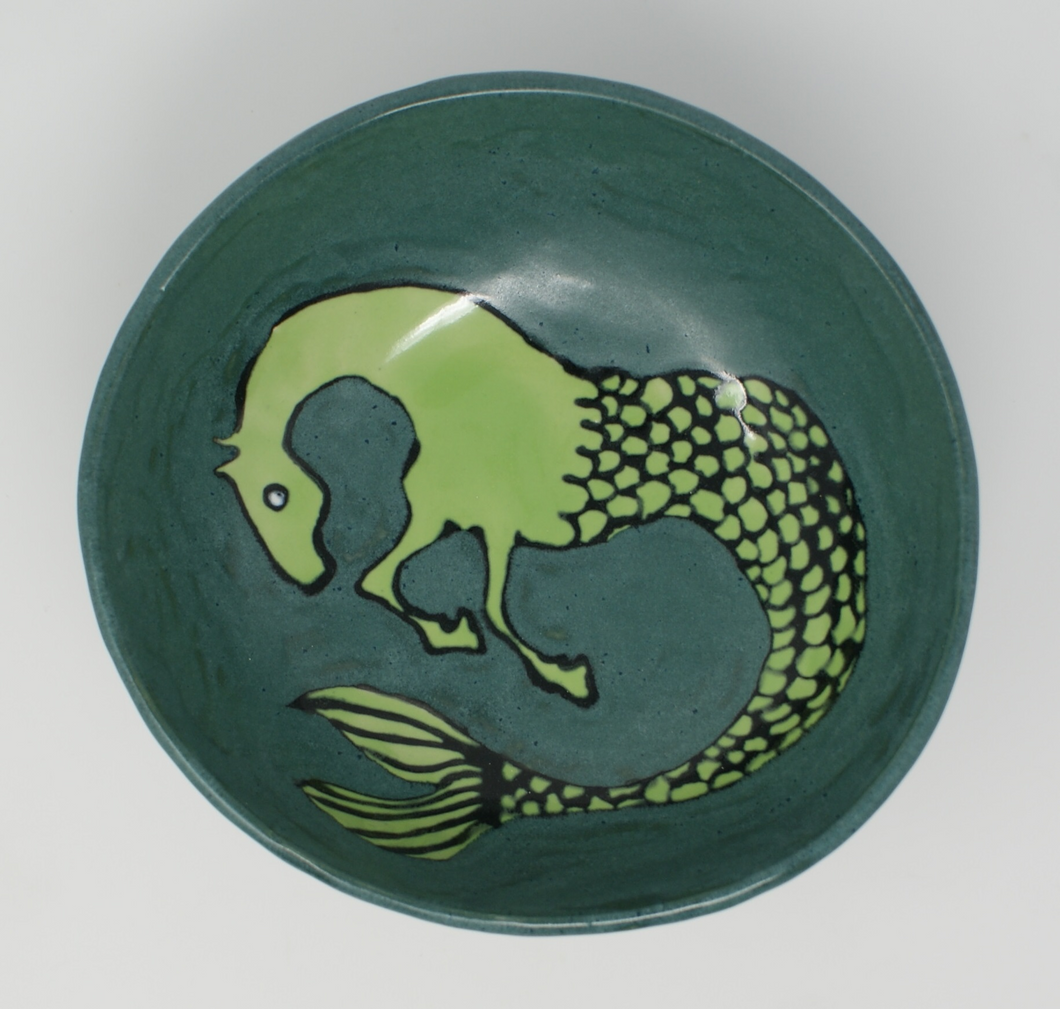 Kasztanka - gorgeous medium seahorse tripod bowl