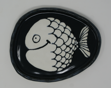 Load image into Gallery viewer, Little Cute White Fish Plate
