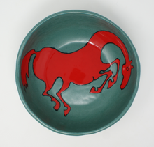 Załaduj obraz do przeglądarki galerii, The Amazing Red Horse Bowl
