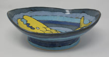 Load image into Gallery viewer, Blue medium platter/ bowl with yellow fish
