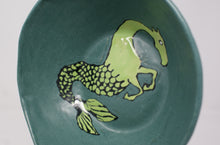 Load image into Gallery viewer, Small seahorse bowl
