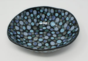 Amazingly dotted bowl