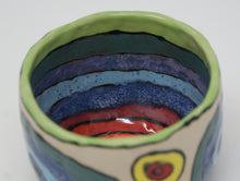 Załaduj obraz do przeglądarki galerii, Small cute pinched rainbow bowl (rainbowl)
