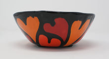 Załaduj obraz do przeglądarki galerii, Burning hearts beautiful serving bowl
