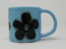 Load image into Gallery viewer, Flower mug
