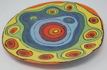 Załaduj obraz do przeglądarki galerii, Colourful large serving platter

